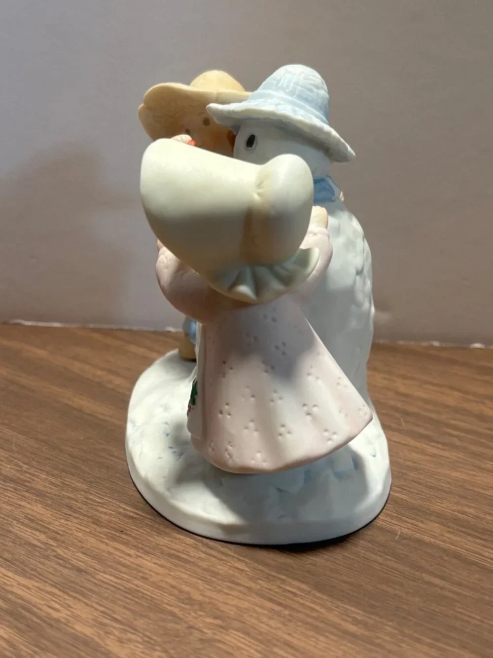Circle Of Friends Snow Play Figurine Homco Masterpiece VTG 1991 Child Snowman
